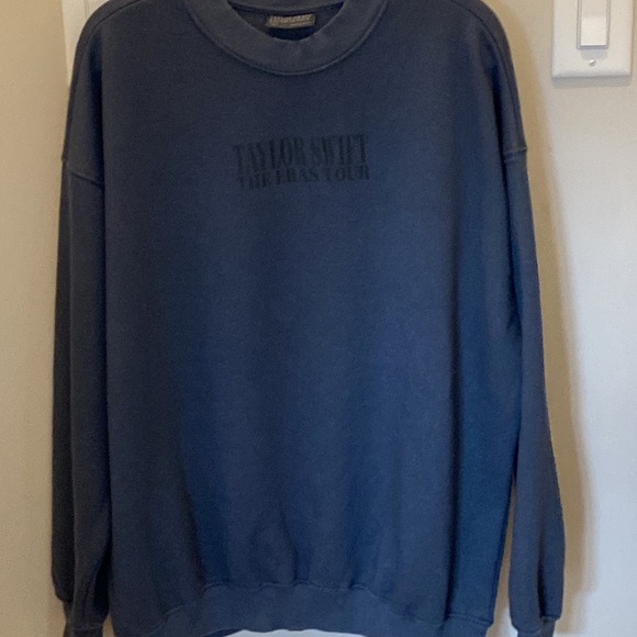 Taylor Swift The Eras Tour Blue Crewneck Official Merch XL - Picture 8 of 11